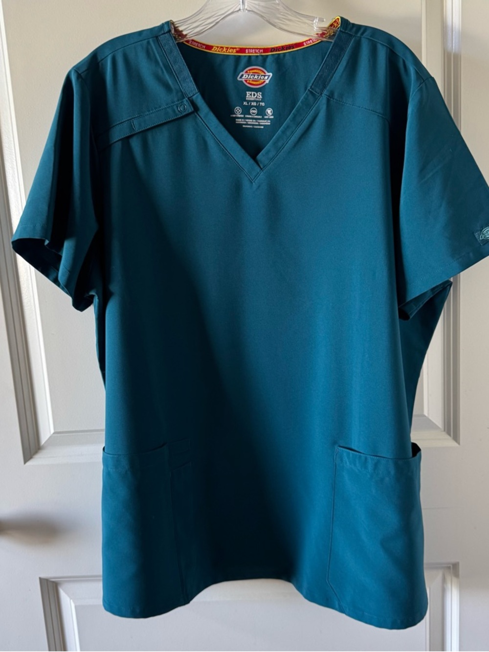Dickies EDS scrub top